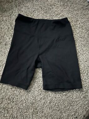 Reflex Black High-Rise Bike Shorts